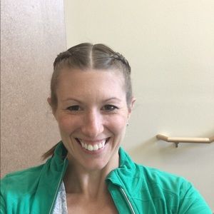 Meet your Posher, Lauren